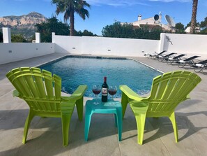 Pool and large terrace area
