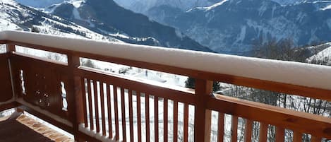 La terrasse, plein sud, en hiver