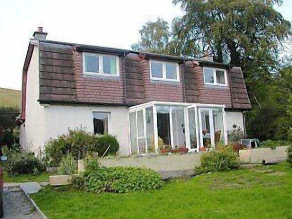 Front of cottage