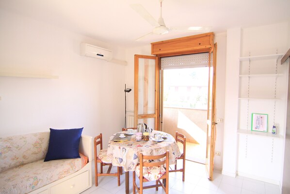 Living room with window to go on balcony