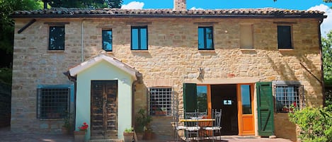 Charming stone farmhouse 