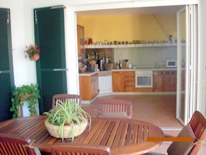 Kitchen open to the Terrace
