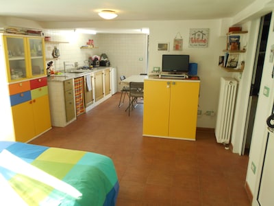 Krawall-Zimmer-Wohnung im Grünen