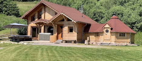 Chalet le coin de paradis a La Bresse Gérardmer Vosges 
Nathalie MN La rouge 