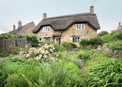  Charmantes Thatched Cottage in der Nähe von Chipping Campden in den Cotswolds