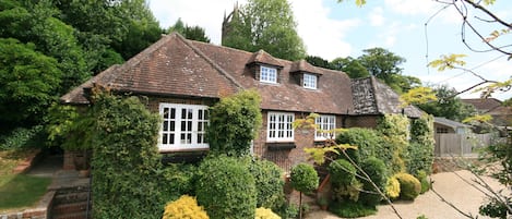 Front of house - Steps to Private Entrance