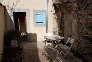 Rear Courtyard