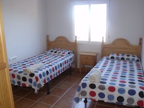 The Sweet Twin Bedroom