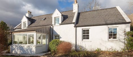 The cottage in winter