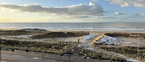 Uitzicht op strand/zee