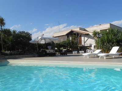 Beautiful Semi-detached Villa With Private,secluded Pool,patio&Garden