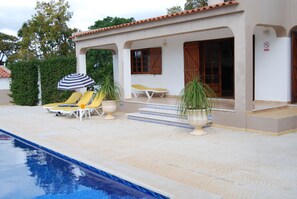 Front terrace and swimming pool area