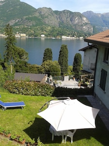  Bellagio  2 apartments in a detached house with  garden and beautiful lake view