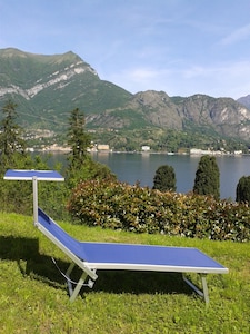  Bellagio  2 apartments in a detached house with  garden and beautiful lake view