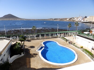 Nice Apartment with pool and magnific sea views in El Medano
