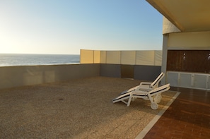 Terrace with barbecue area