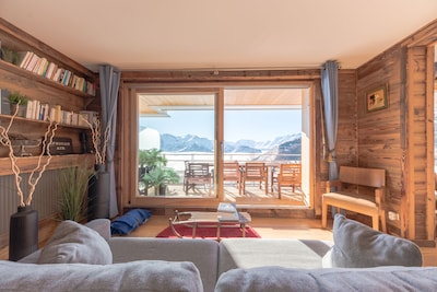 SUPERB APARTMENT. 120M2 - STUNNING VIEW - SKI ON FOOT / UNIQUE APPRT. WITH VIEW 