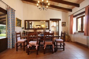 Dining room area