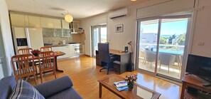 Open plan kitchen / living / dining area