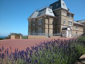 Beautiful Victorian Priory set in cliff top and coastal path location.