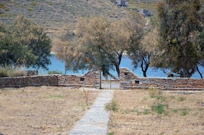 The path to the beach only 50 meters from the house