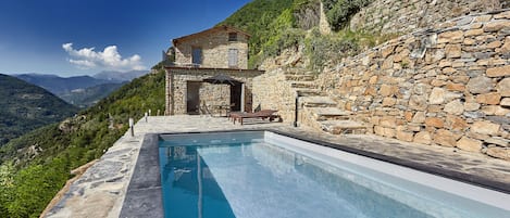 Casa Glori with private Saltwater Pool 6m x 3m