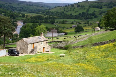 Freistehende Scheune mit eigenem Feld und wunderschönen Aussichten 