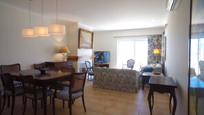 Living & Dining Room
