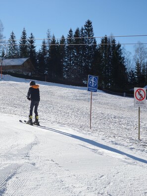 Skidåkning och snöaktiviteter