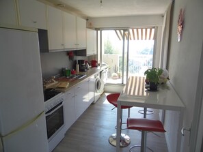 Fully equiped kitchen