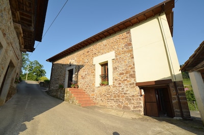 RURAL HOUSE (Complete rental) CASA CALEYOS