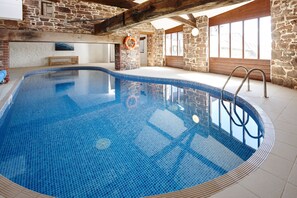 Swimming pool at Newhouse Farm Cottages