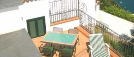 Terrasse / Balkon