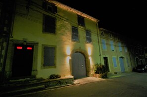 The house at night