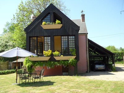 Romántica Riverside Cottage