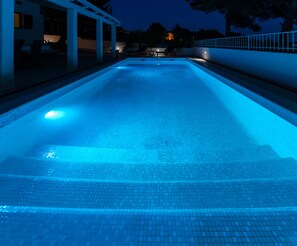 dive into a large Private Pool