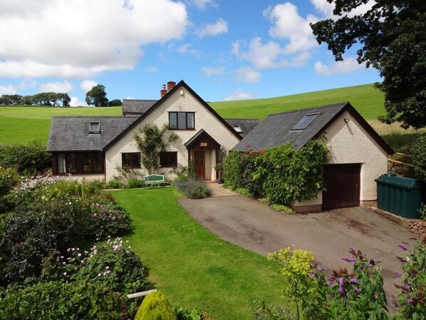 Peaceful country retreat