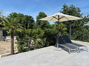 STELLA - Pool area next to the house, outdoor shower