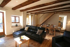 Lounge and dining area