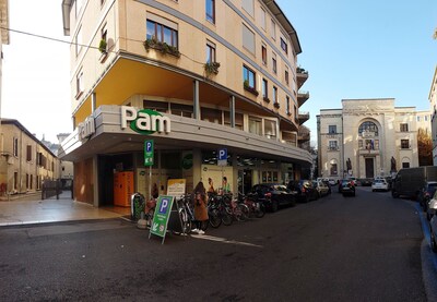 Porta di Verona - Apartment in the center with garage