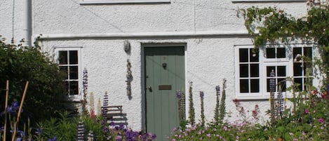 Hill Cottages