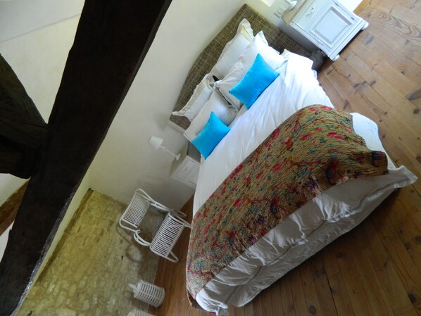 main bedroom, this has a king bed and a double bed for extra children.