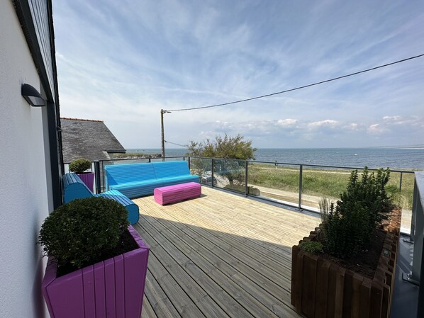 Vue de la terrasse à l'étage