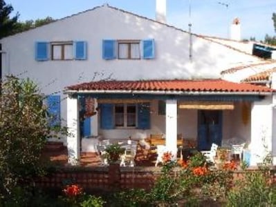 Carlofortina" Enchanting Villa mit einem privaten Garten, 2 Schritte vom Meer entfernt