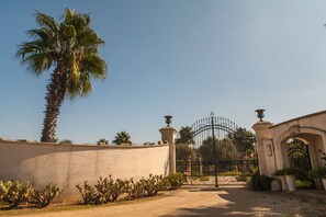 entrata villa