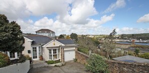 front of house showing the drive and terrace