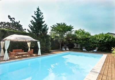 Large Villa With Independent Gite And Private Heated Swimming Pool