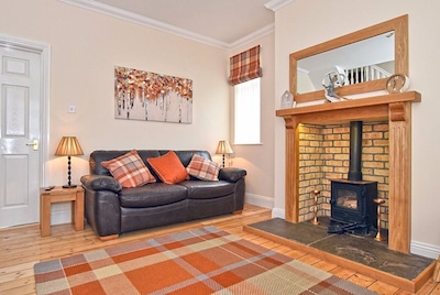 4* Beautifully Presented Holiday Home in Newton by the Sea, Northumberland