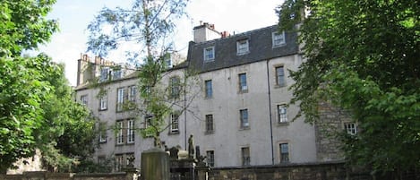 The apartment from Greyfriars churchyard