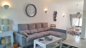 Three Bedroom Townhouse close to Praca in Vale do Lobo T130 - 5